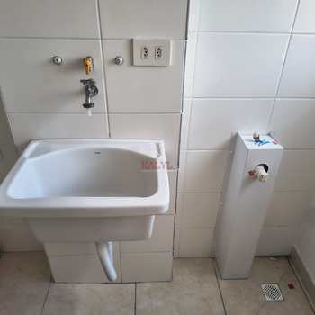 Apartamento em Praia Grande, bairro Guilhermina