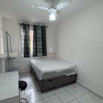 Apartamento em Praia Grande, bairro Canto do Forte