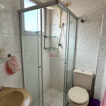 Apartamento em Praia Grande, bairro Guilhermina