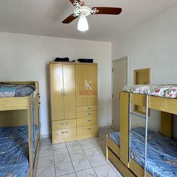 Apartamento em Praia Grande, bairro Guilhermina