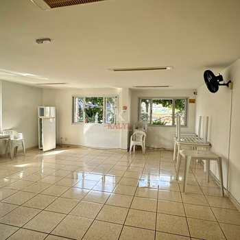 Apartamento em Praia Grande, bairro Guilhermina