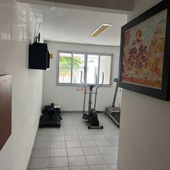 Apartamento em Praia Grande, bairro Guilhermina