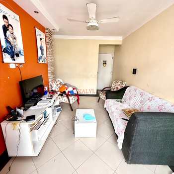 Apartamento em Praia Grande, bairro Guilhermina
