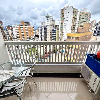 Apartamento em Praia Grande, bairro Guilhermina