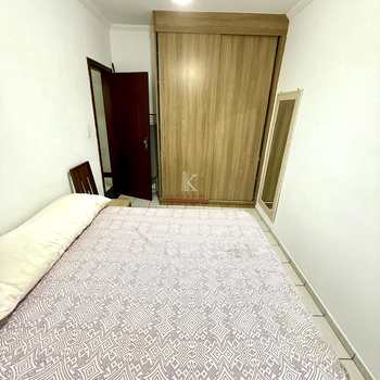 Apartamento em Praia Grande, bairro Guilhermina