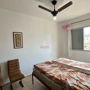 Apartamento em Praia Grande, bairro Guilhermina