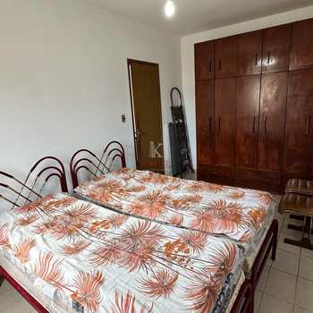 Apartamento em Praia Grande, bairro Guilhermina