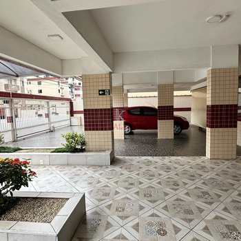 Apartamento em Praia Grande, bairro Guilhermina