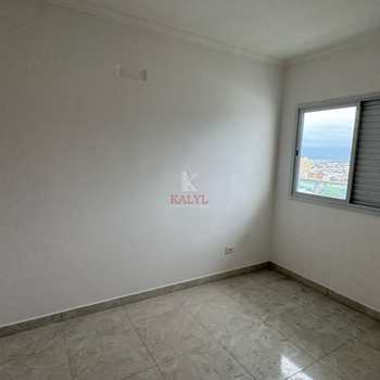 Apartamento em Praia Grande, bairro Ocian