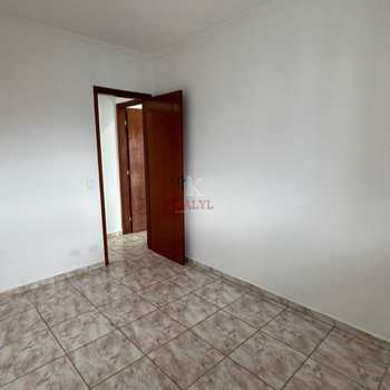 Apartamento em Praia Grande, bairro Ocian