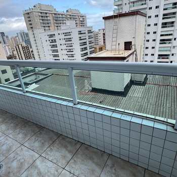 Apartamento em Praia Grande, bairro Ocian