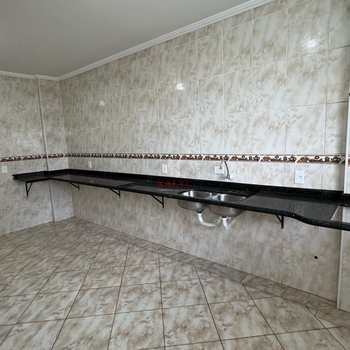 Apartamento em Praia Grande, bairro Ocian