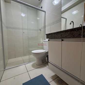 Apartamento em Praia Grande, bairro Canto do Forte