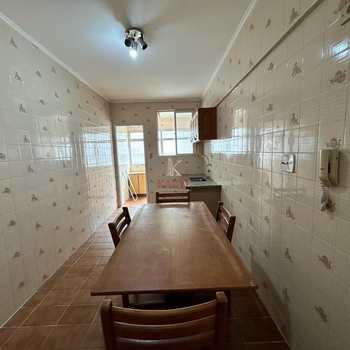 Apartamento em Praia Grande, bairro Guilhermina