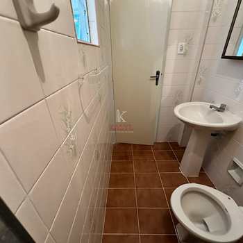 Apartamento em Praia Grande, bairro Guilhermina