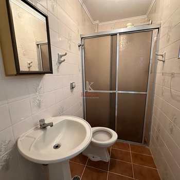 Apartamento em Praia Grande, bairro Guilhermina