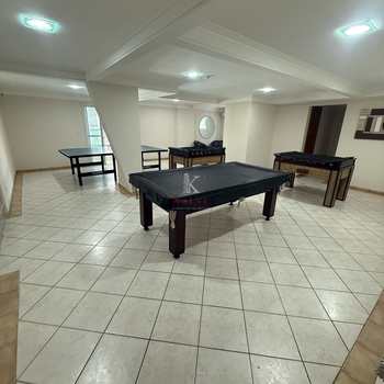 Apartamento em Praia Grande, bairro Guilhermina