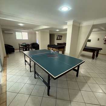 Apartamento em Praia Grande, bairro Guilhermina
