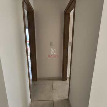 Apartamento em Praia Grande, bairro Vila Guilhermina