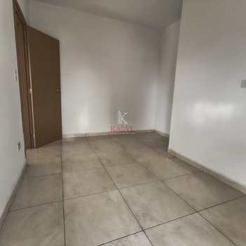 Apartamento em Praia Grande, bairro Vila Guilhermina