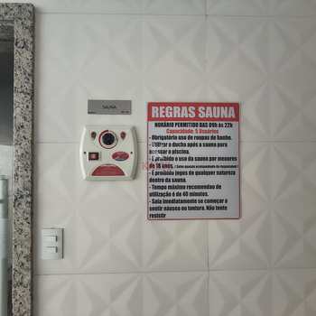 Apartamento em Praia Grande, bairro Vila Guilhermina