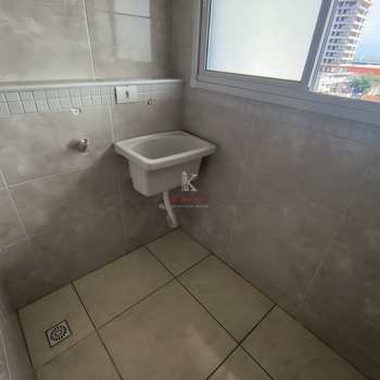 Apartamento em Praia Grande, bairro Vila Guilhermina