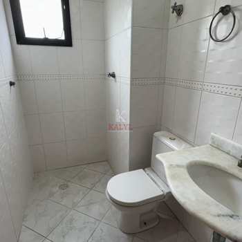 Apartamento em Praia Grande, bairro Guilhermina