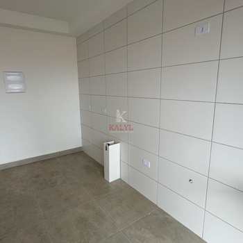 Apartamento em Praia Grande, bairro Guilhermina