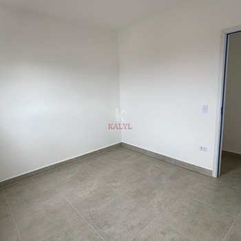 Apartamento em Praia Grande, bairro Guilhermina
