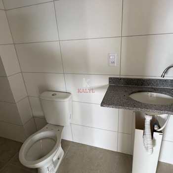Apartamento em Praia Grande, bairro Guilhermina