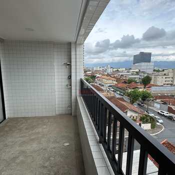 Apartamento em Praia Grande, bairro Guilhermina