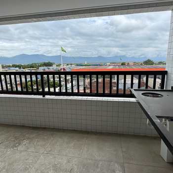 Apartamento em Praia Grande, bairro Guilhermina