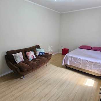Kitnet em Praia Grande, bairro Canto do Forte