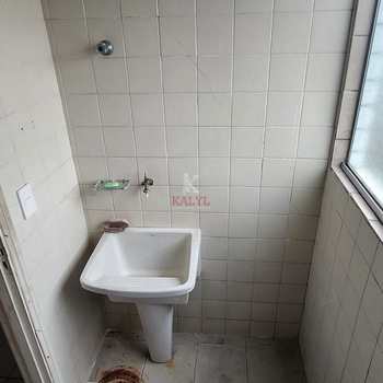 Apartamento em Praia Grande, bairro Guilhermina
