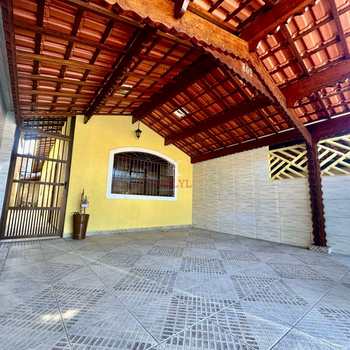 Casa em Praia Grande, bairro Caiçara