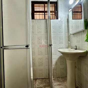 Casa em Praia Grande, bairro Caiçara