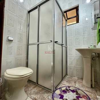 Casa em Praia Grande, bairro Caiçara