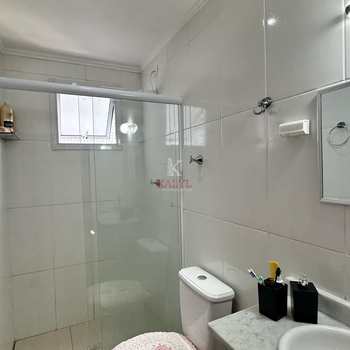 Apartamento em Praia Grande, bairro Vila Guilhermina