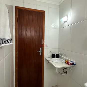 Apartamento em Praia Grande, bairro Vila Guilhermina