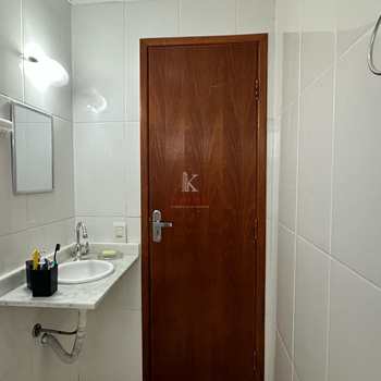 Apartamento em Praia Grande, bairro Vila Guilhermina