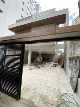 Sobrado de Condomínio, código 9198 em Praia Grande, bairro Guilhermina
