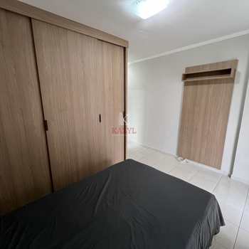 Apartamento em Praia Grande, bairro Aviação