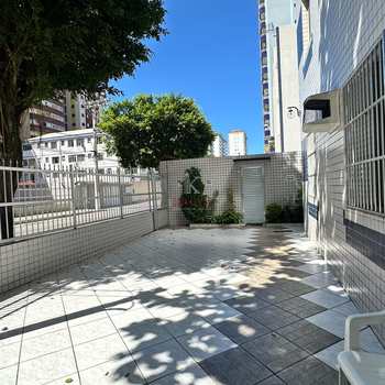 Kitnet em Praia Grande, bairro Guilhermina