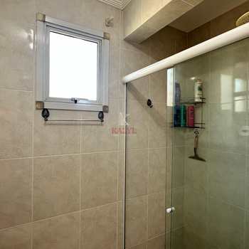 Apartamento em Praia Grande, bairro Guilhermina