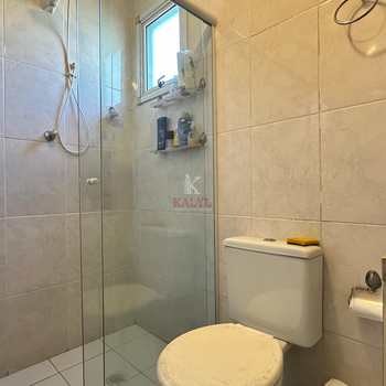 Apartamento em Praia Grande, bairro Guilhermina