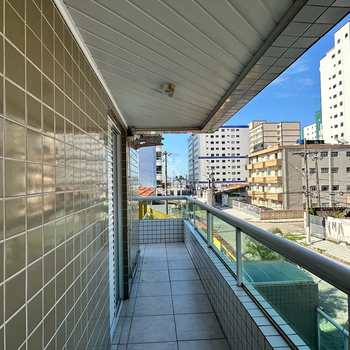 Apartamento em Praia Grande, bairro Guilhermina