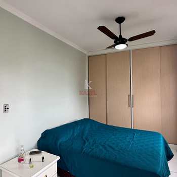 Apartamento em Praia Grande, bairro Guilhermina