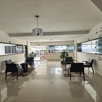 Apartamento em Praia Grande, bairro Guilhermina