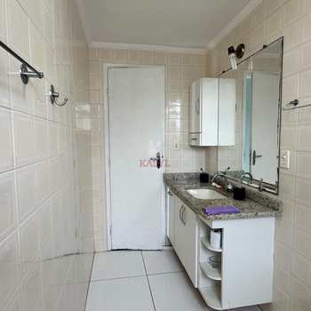 Apartamento em Praia Grande, bairro Guilhermina