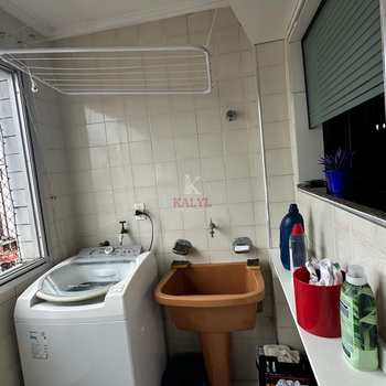 Apartamento em Praia Grande, bairro Guilhermina